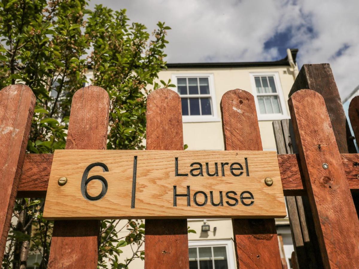 Laurel House Villa Whitby Exteriör bild